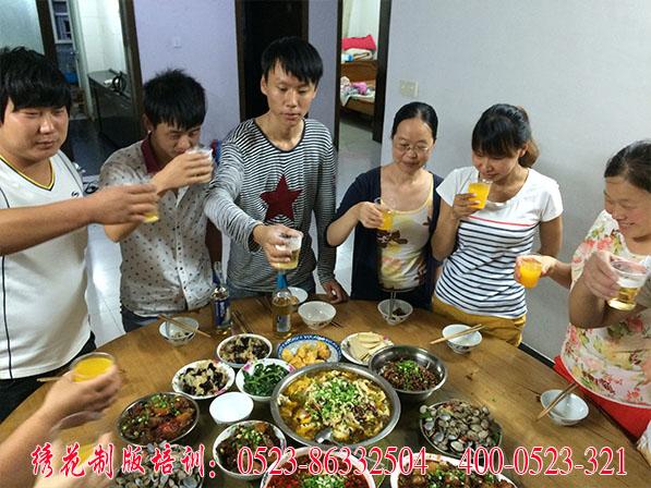 电脑刺绣打带培训